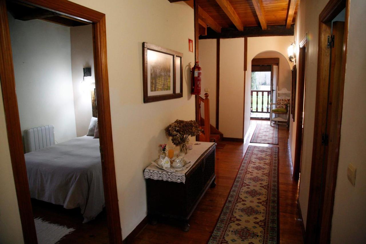 Casa Del Cura Hotel Molleda Exterior photo